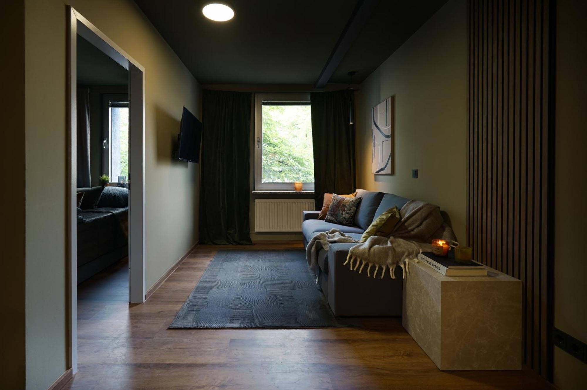 Hotspot Location Reeperbahn Harbor Premium By Ory Living
